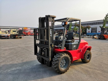 3 tons 3.5 tons 2WD terrain forklift