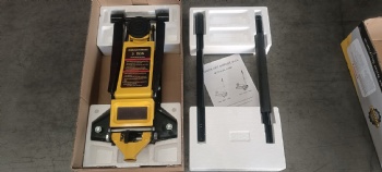 3 tons Hydraulic floor jack